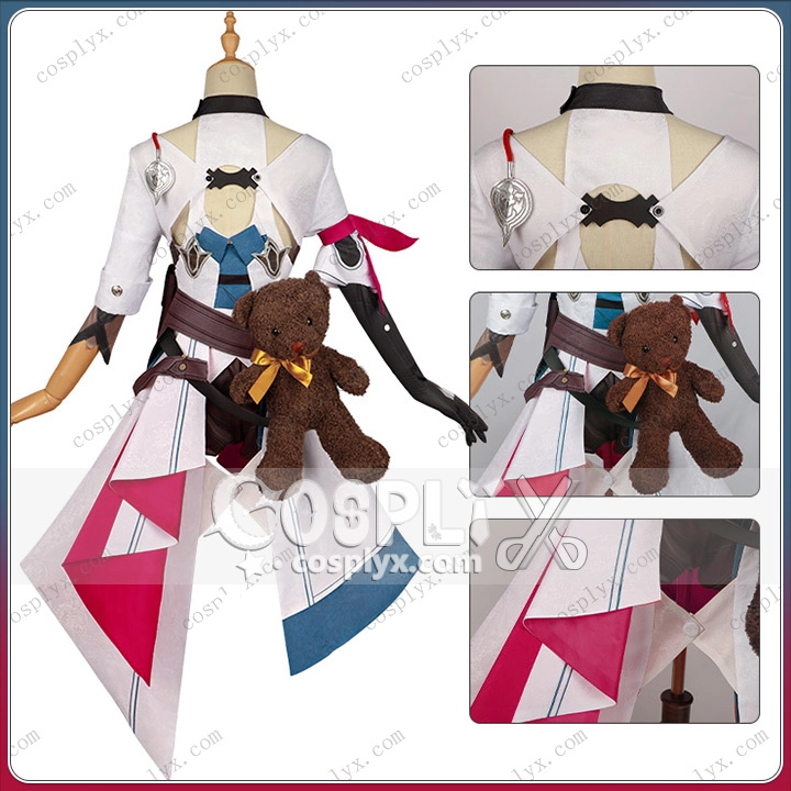 ナターシャ 医師 衣装