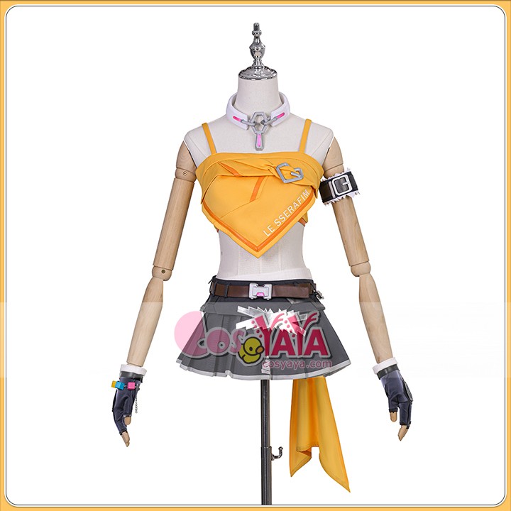 LE SSERAFIM マーシー 衣装