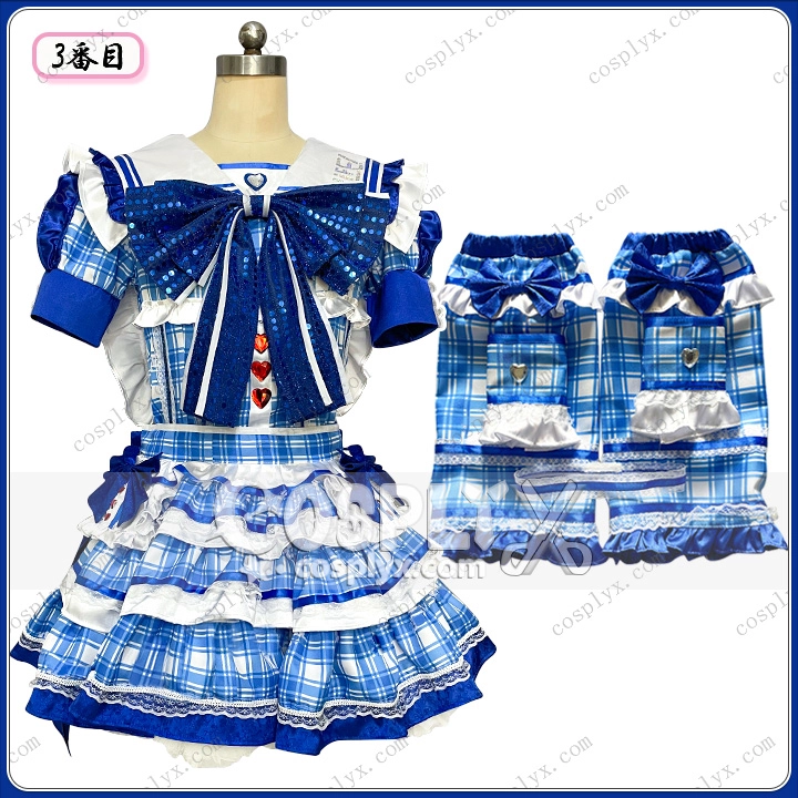 アイドルグループ コスプレ