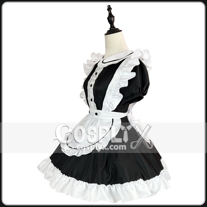 メイドコスプレ