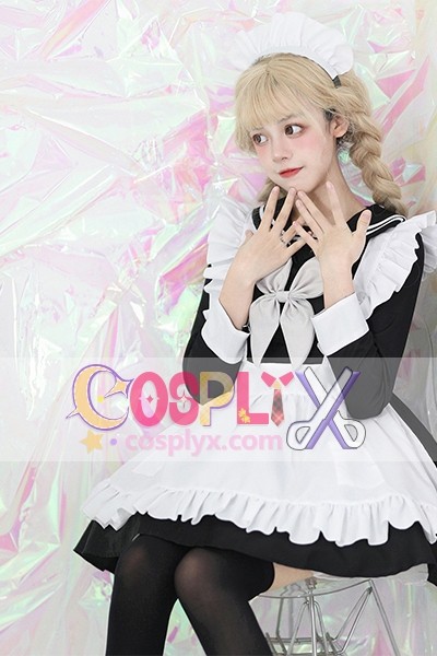 日系セーラー風メイド服