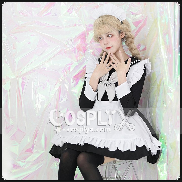 セーラー風メイド服